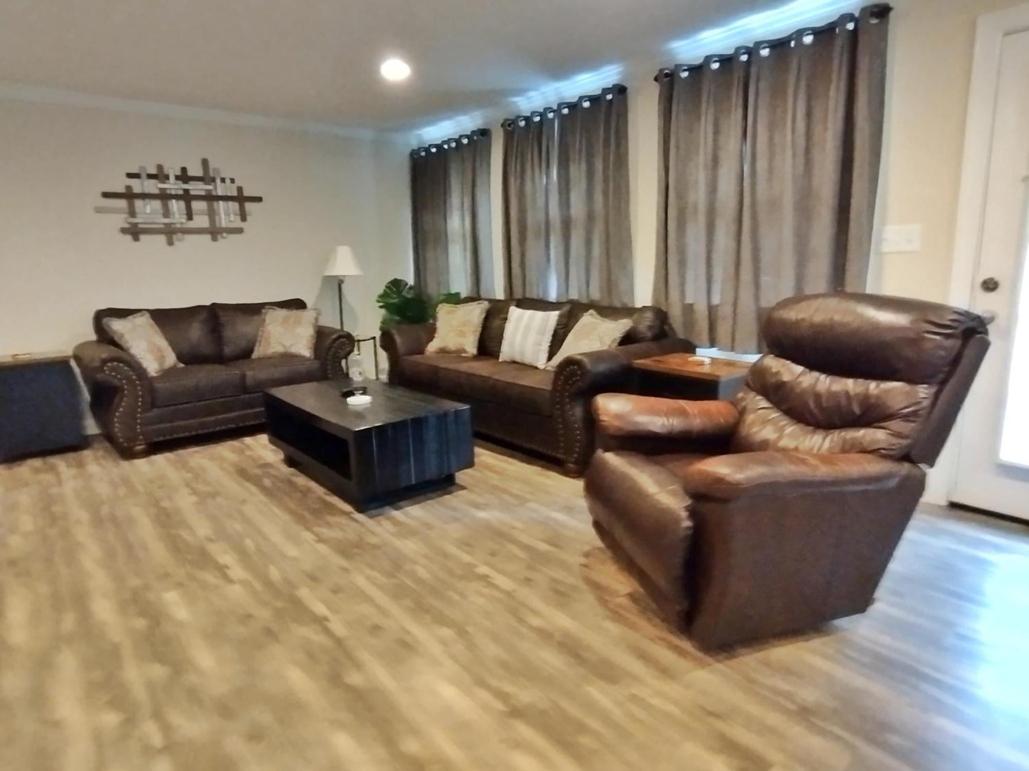 Backwoods Family Getaway! 3 Bedroom House! Yanceyville Exterior foto